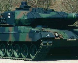 German Leopard Ii A5 Main Battle Tank Rc Airsoft Radio Control 124 Mbt 0
