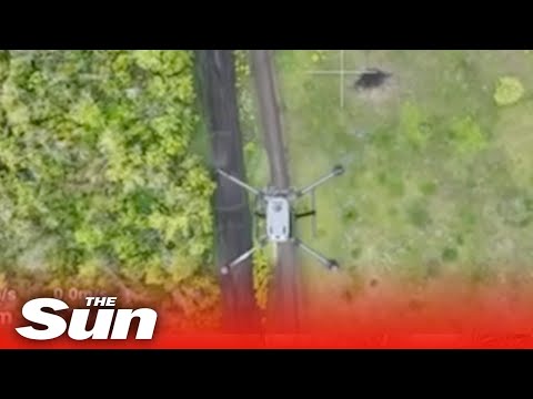 Ukrainian drone spots Russian drone before taking it out by crashing into it