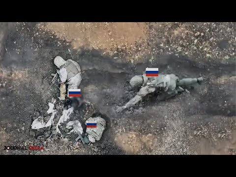 Horrible drone! Ukraine drones bombs destroy 590 Russian troops in trenches